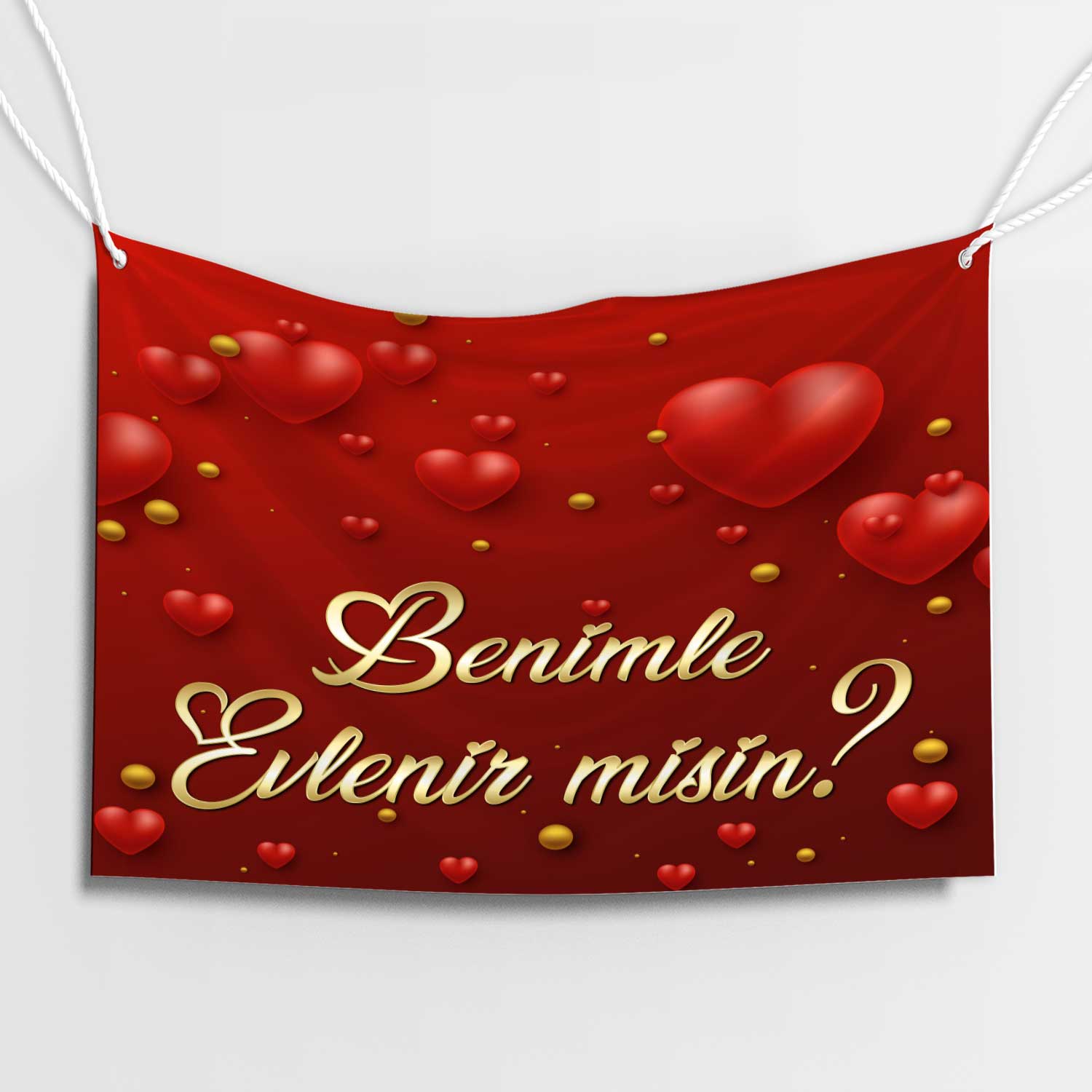 Kırmızı Üzerine Gold Yazı Afiş